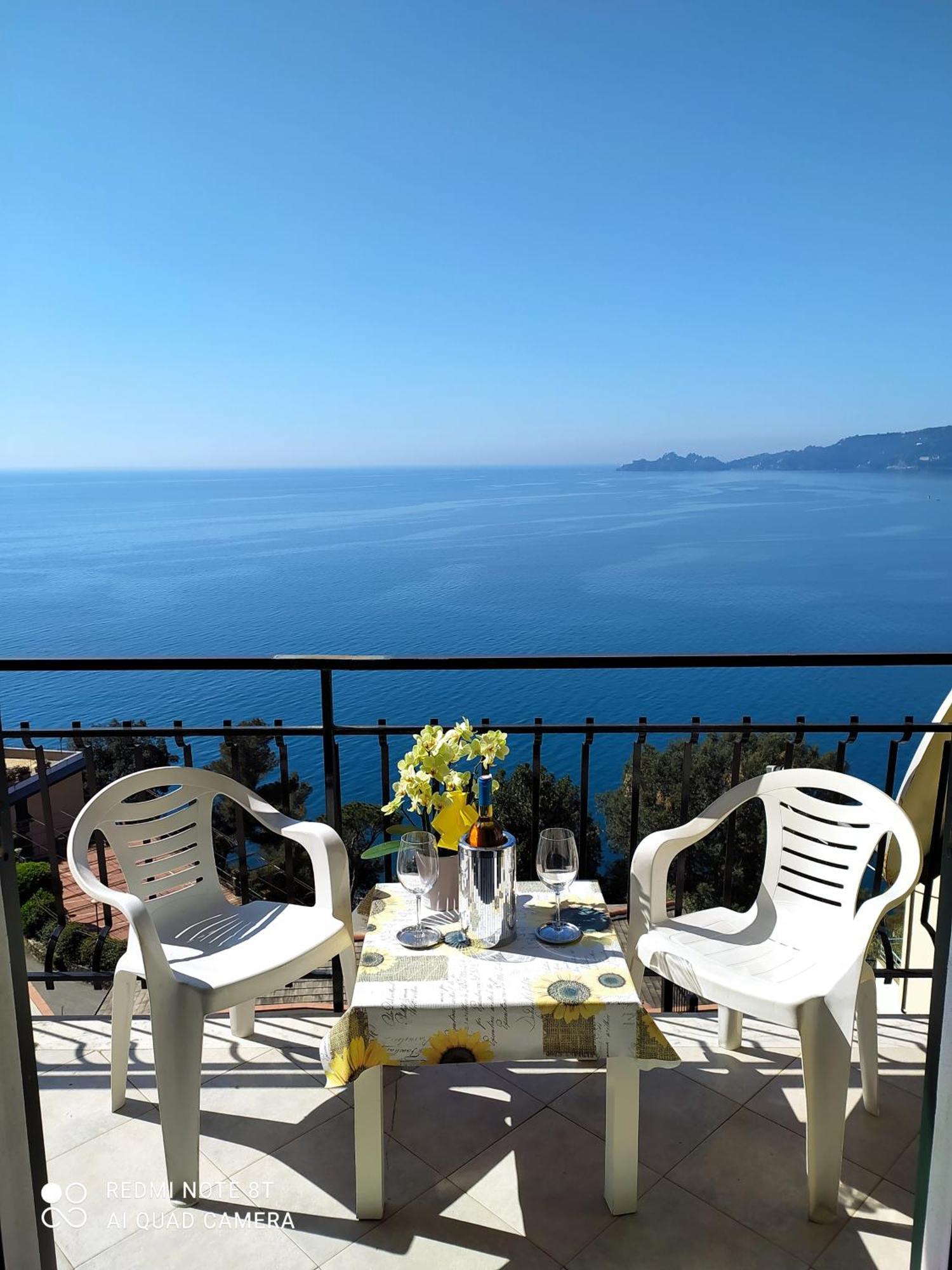 Ferienwohnung Davanti Al Mare E A Portofino - In Front Of The Sea And Portofino Zoagli Exterior foto